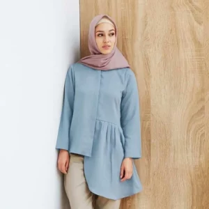 baju biru dongker cocok dengan jilbab warna apa